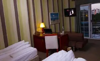 Bel Conti Hotel