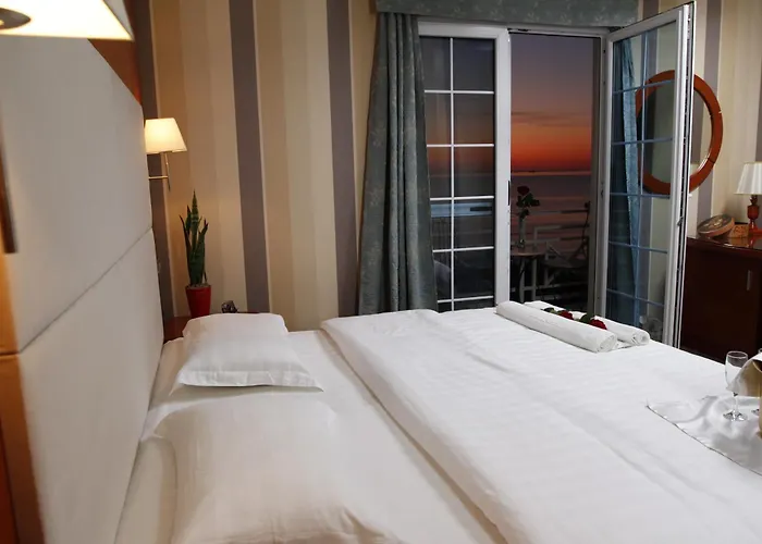 Bel Conti Hotel Shkallnur