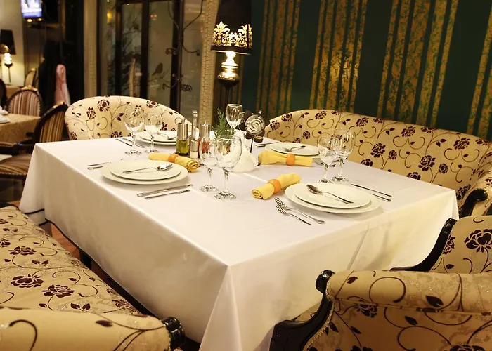 Hotel Bel Conti Shkallnur